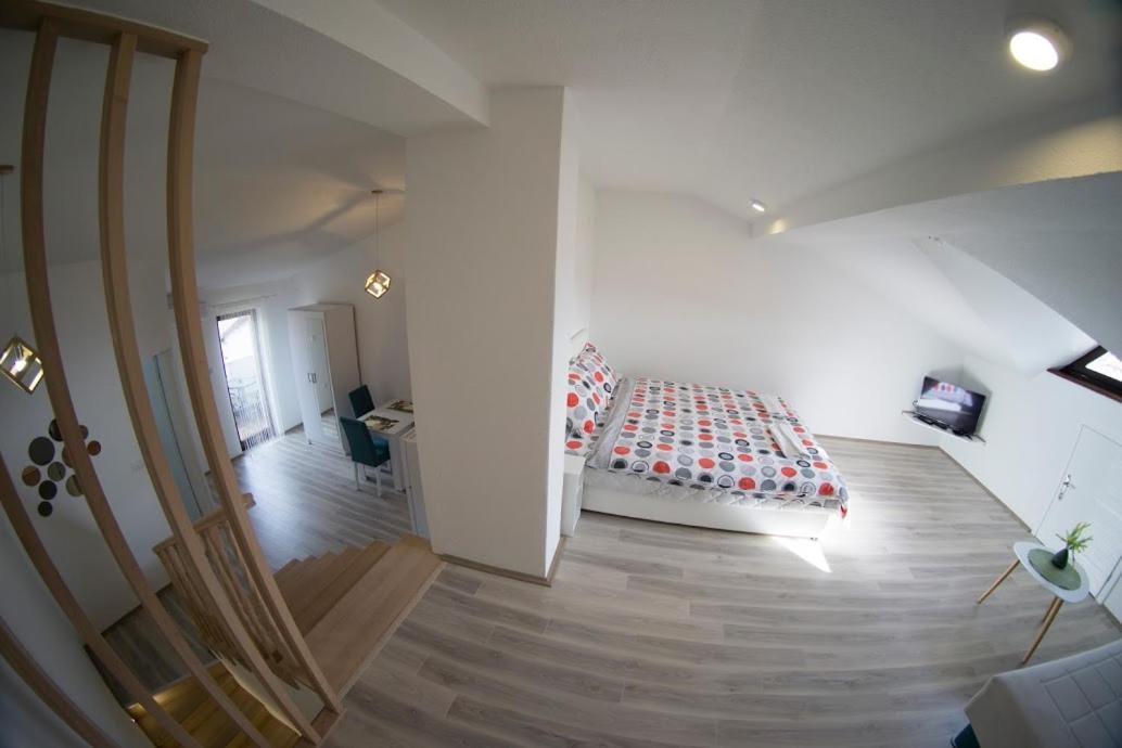 Apartmani Ivkovic+ Требинье Экстерьер фото