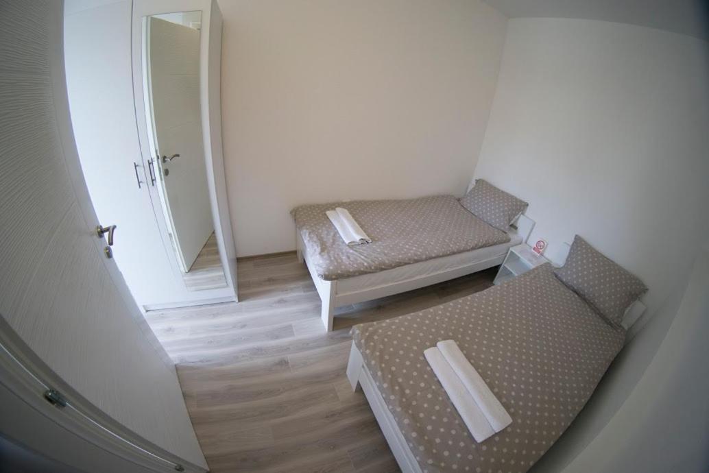 Apartmani Ivkovic+ Требинье Экстерьер фото
